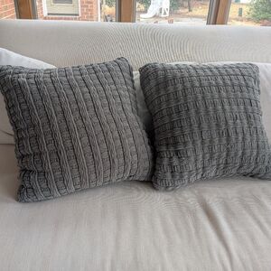 Pottery Barn Chunky Knit Chenille Pillow Cover 18x18 Wool Blend Gray Grey